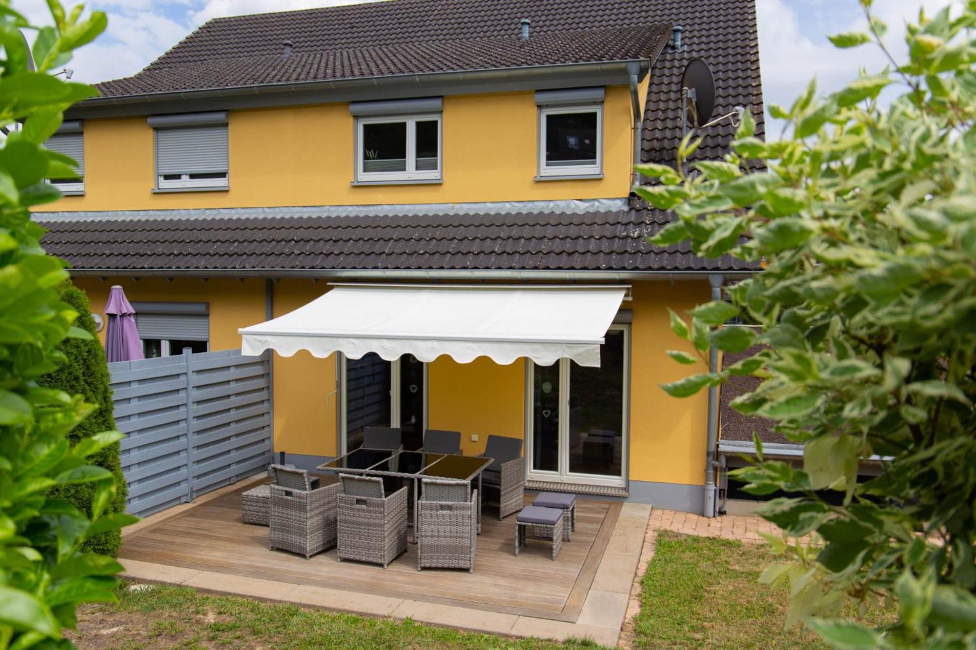 Ferienhaus Moselhoehe -Neu- 特拉本特拉巴赫 外观 照片